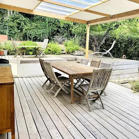 Charming, Quiet House 7 Minutes Walk From Center Ferienhaus Antibes